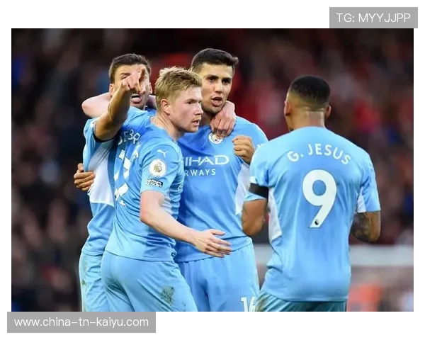 曼城攻防兼备，继续在欧冠赛场稳步前进，曼城欧冠表现